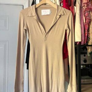 PAS A PAS tan knit soft long sleeve bodycon polo popover mini dress